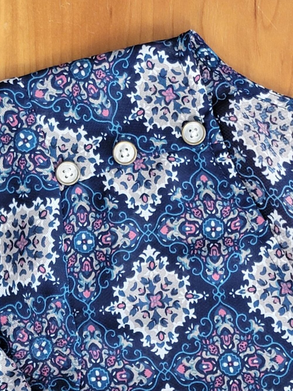 Simply Noelle Navy Burgundy Lightweight Flowy Boho Tunic Top - XS - Picture 10 of 11